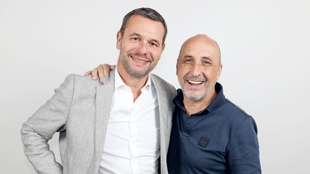 studio-photo-mobile-cha-production studio-photo-mobile-cha-production